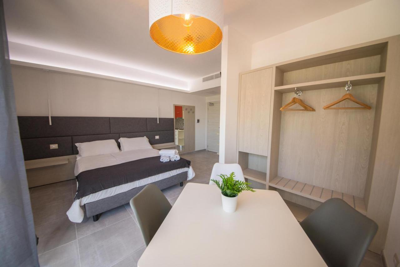 ريفا ديل غاردا Residence Cristine المظهر الخارجي الصورة